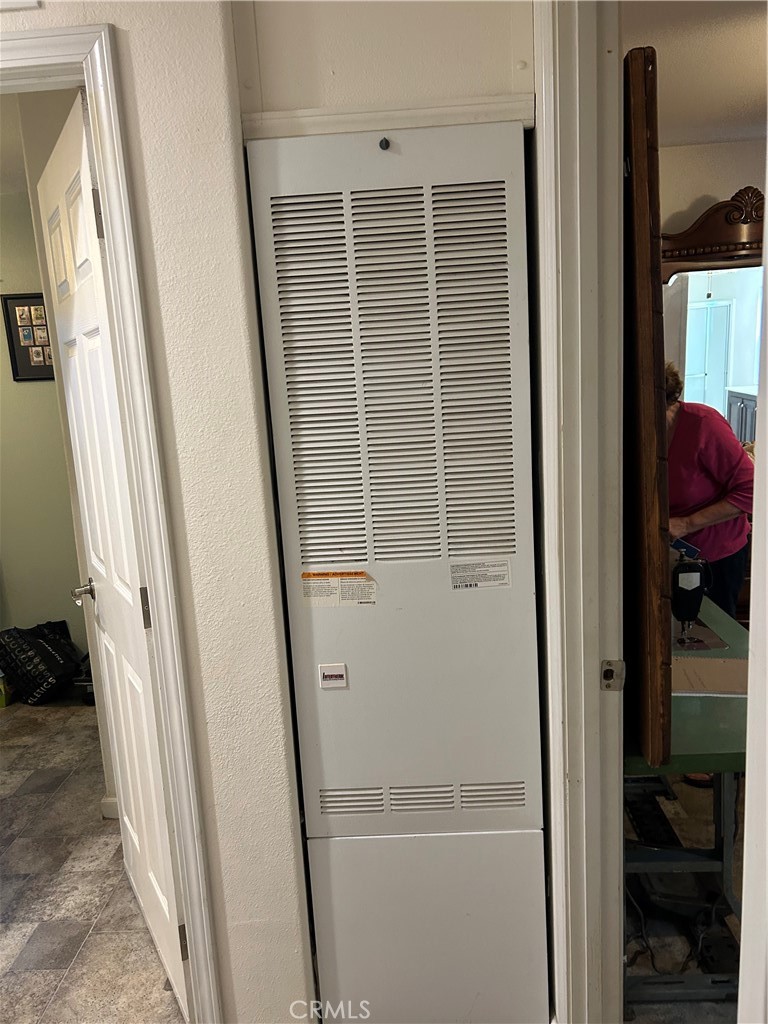 12700 Elliott 71