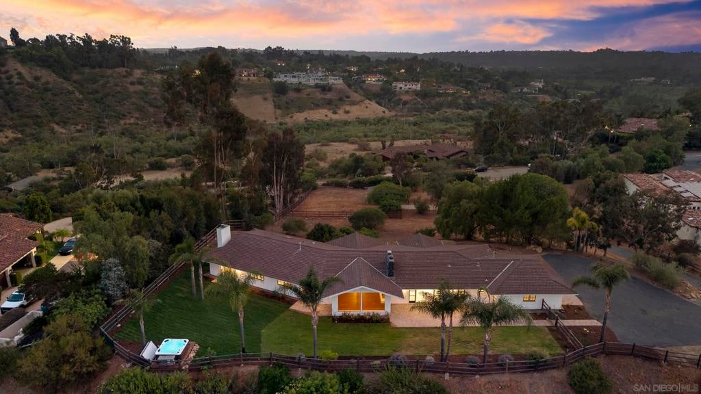 16551 Zumaque St, Rancho Santa Fe CA 92067