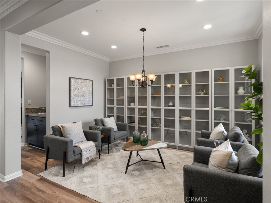 1682 Penny Lane