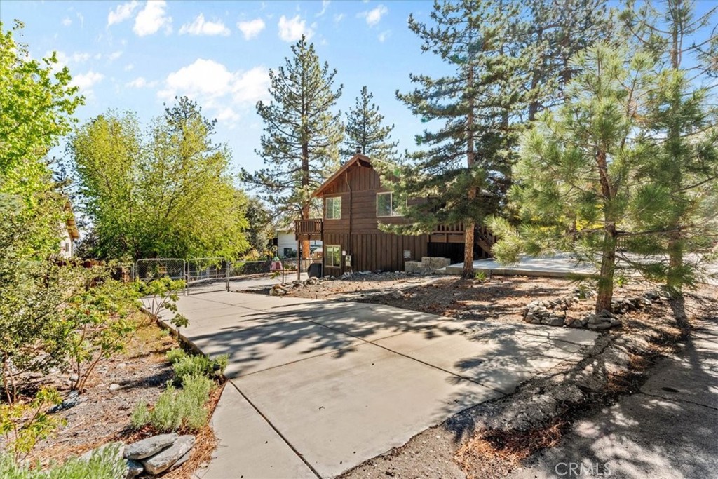 5243 Desert View