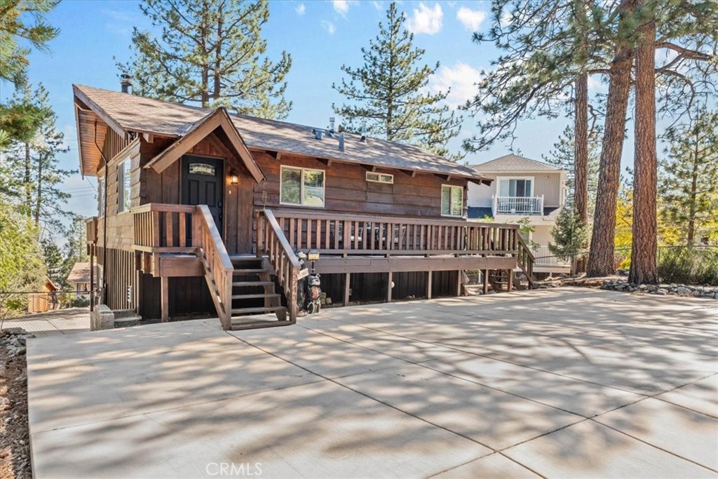 5243 Desert View