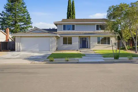 MLS: ML82054945