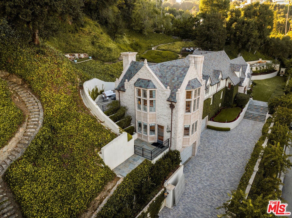 Photo of 10950 Bellagio Road, Los Angeles, CA 90077 (MLS # 26874329)