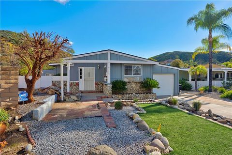 23449 Big Tee Canyon Lake CA 92587