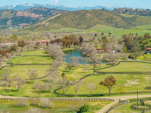 Photo of 6050 W Lilac Rd Rd, Bonsall, CA 92003 (MLS # 240006905SD) Photo of 6050 W Lilac Rd Rd, Bonsall, CA 92003 (MLS # 240006905SD)