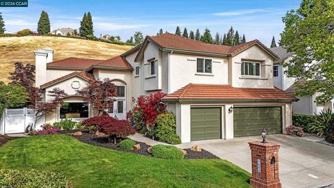 Photo of 3655 Deer Trail Dr Dr, Danville, CA 94506 (MLS # 41133572)