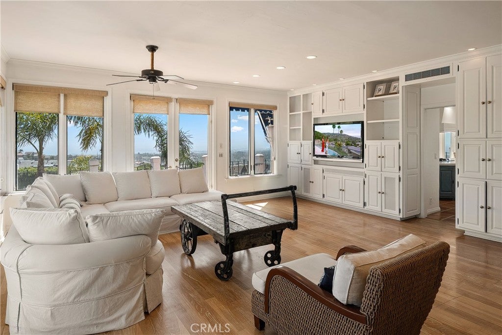 21 Ridgeline Drive, Newport Beach CA 92660 - Photo 18