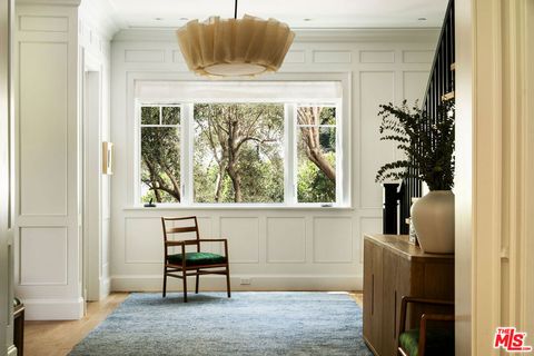 13167 Boca De Canon Lane Los Angeles CA 90049