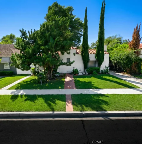 5851 Troost Ave, North Hollywood, CA 91601 - MLS#: CV26074582