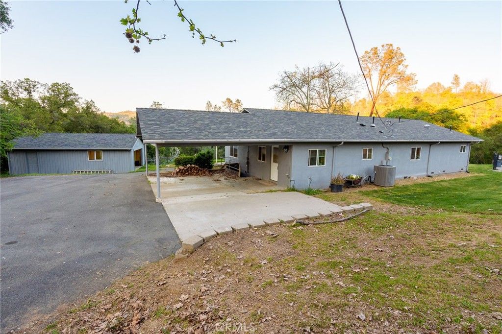 Photo of 595 Long Bar Rd, Oroville, CA 95966 (MLS # SN26066227)