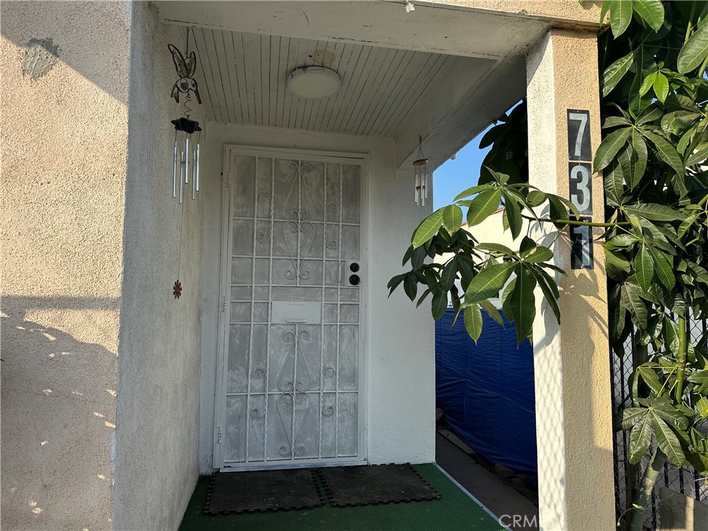 731 W 54th