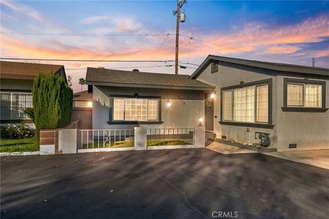 Photo of 11816 La Reina, Downey, CA 90241 (MLS # DW25247497) Photo of 11816 La Reina, Downey, CA 90241 (MLS # DW25247497)