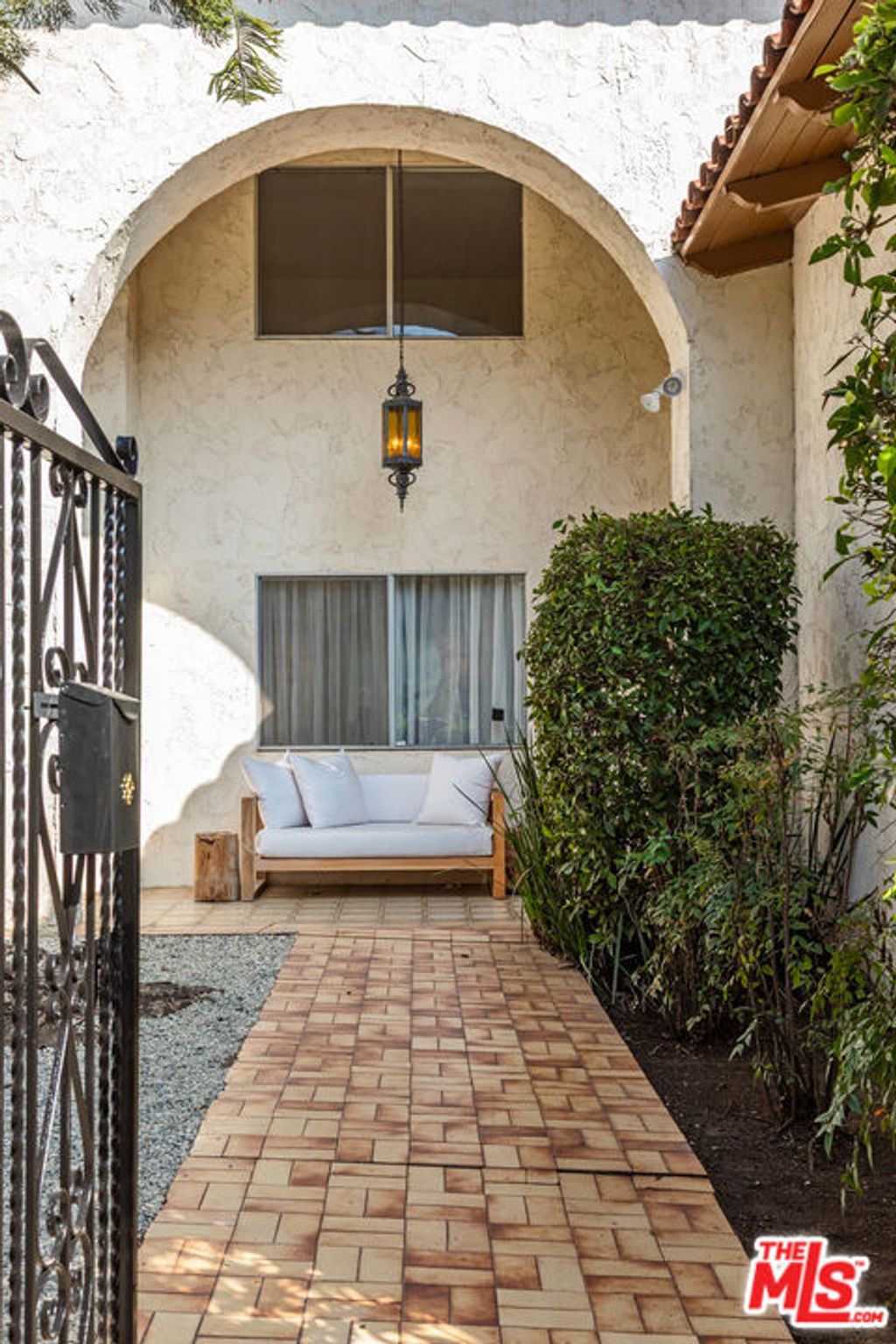 Photo of 201 23rd Street, Santa Monica, CA 90402 (MLS # 26643447)