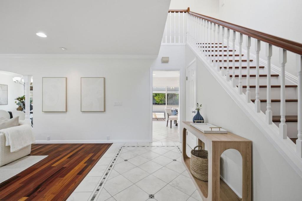 6635 Barnsdale Court