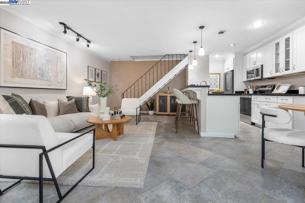 CAMBRIAN - Residential