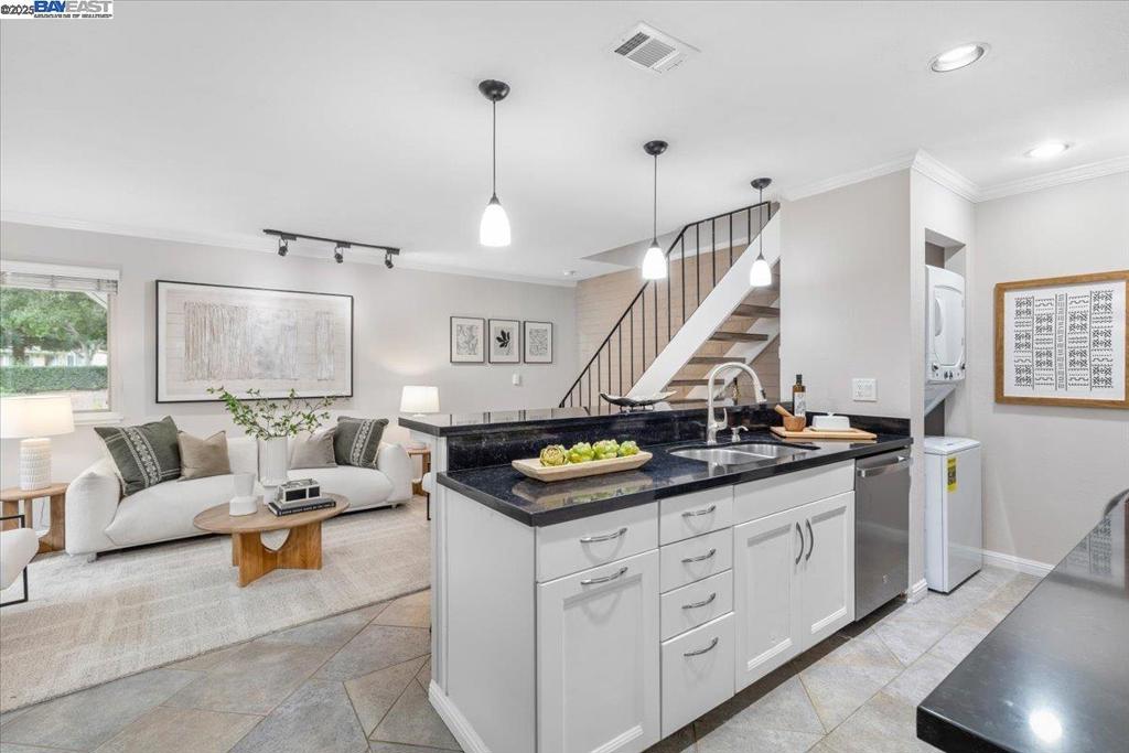 CAMBRIAN - Residential