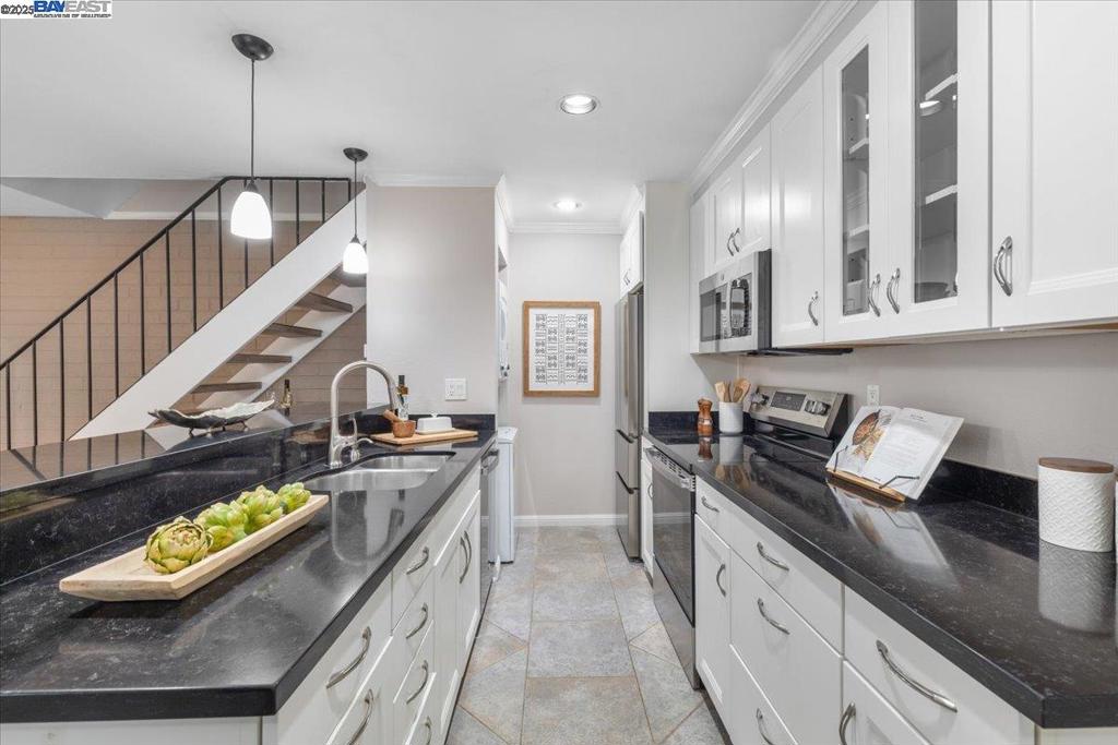 CAMBRIAN - Residential