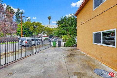 Tiny photo for 222 S Avenue 63 Ave #1, Los Angeles, CA 90042 (MLS # 26643083)