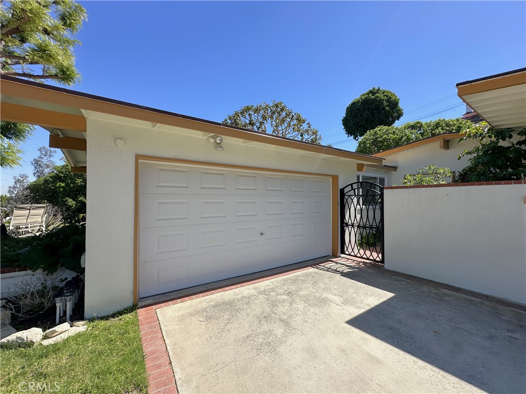 42 Rollingwood Drive