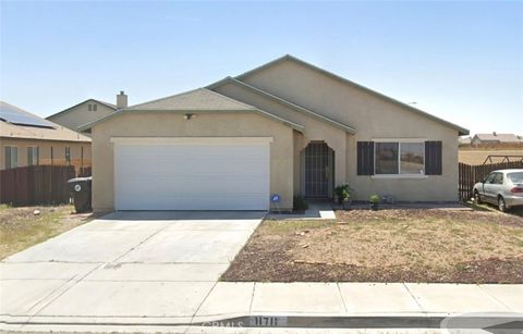 Photo of 11711 Cliffwood Rd, Victorville, CA 92392 (MLS # SW25238908)