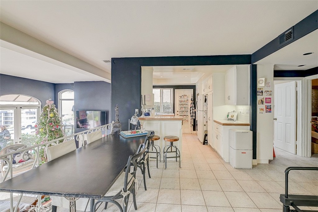 Corona del Mar South of PCH (CDMS) - Residential