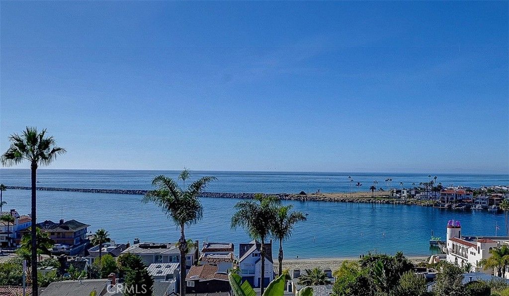 Photo of 2614 Ocean Boulevard, Corona Del Mar, CA 92625 (MLS # OC25026768)