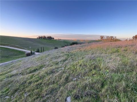 Tiny photo for 13 Sunburst, Paso Robles, CA 93446 (MLS # NS26016971)
