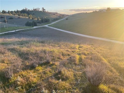 Tiny photo for 13 Sunburst, Paso Robles, CA 93446 (MLS # NS26016971)