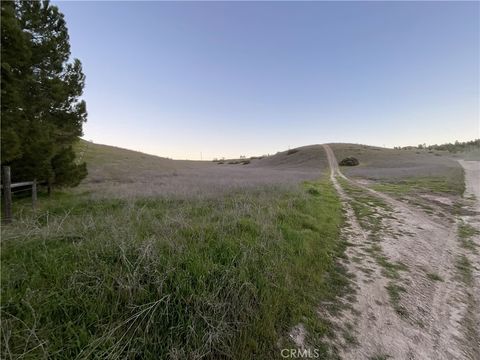 Tiny photo for 13 Sunburst, Paso Robles, CA 93446 (MLS # NS26016971)