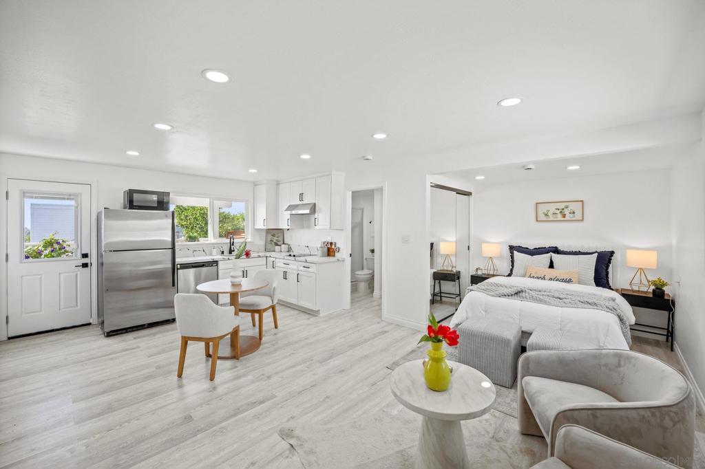 Bay Park - Residential