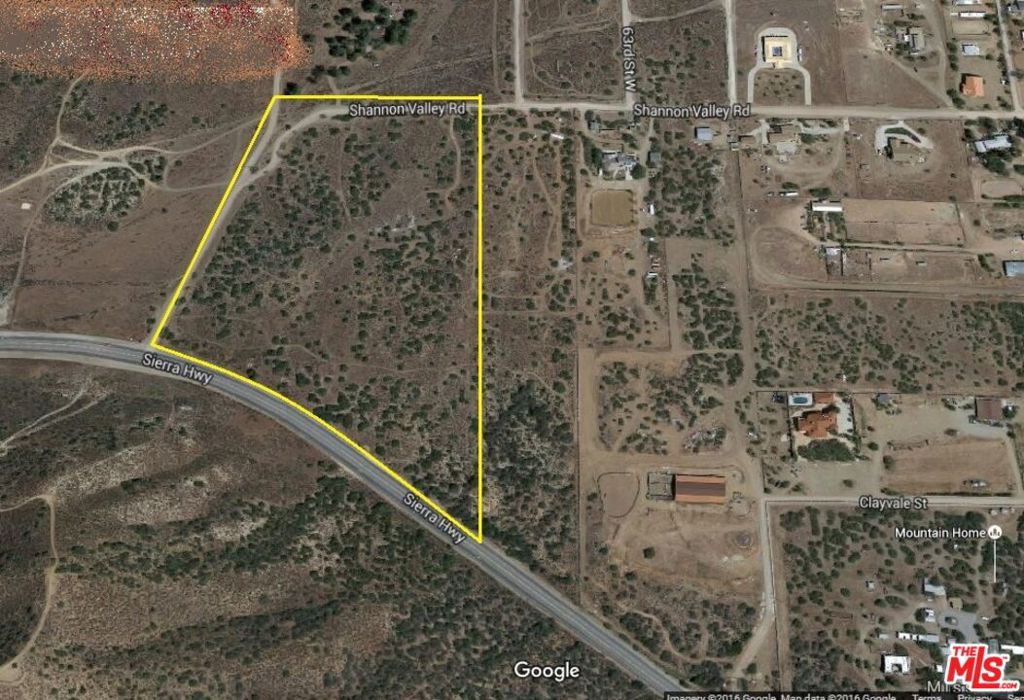 Prime 18 flat acres in Acton , lot goes street to street to Shannon Valley, great ranch site or subdivide to multiple parcels.Red Rover exit from HWY 14.Contact owner agent for more info or to view site.Owner will Carry , submit all offers, North side of Subject is across street from 6465 Shannon Valley Rd, Short Term EZ Qual financing available with 35% or more Down Payment, Lot fronts 3 steets , Sierra Hwy , Boiling Point and Shannon Valley