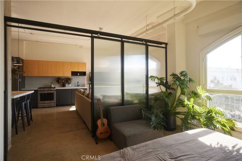 Photo of 315 E 8th Street #205, Los Angeles, CA 90014 (MLS # CV26070408)