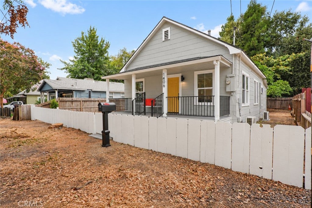 1406 W 7th