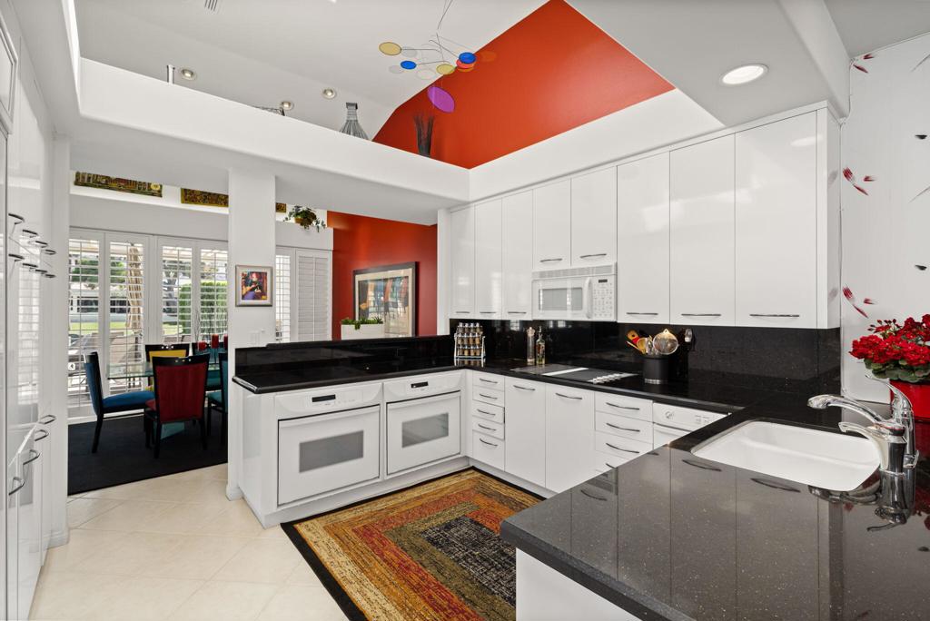 Desert Horizons C.C. - Residential Lease
