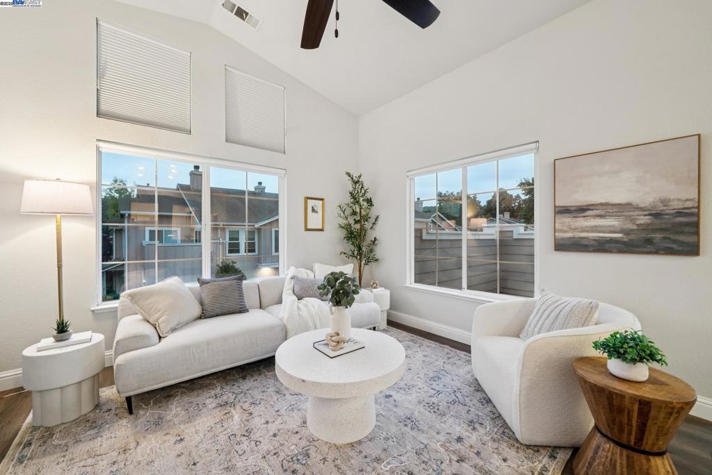 CA HIGHLANDS - Residential