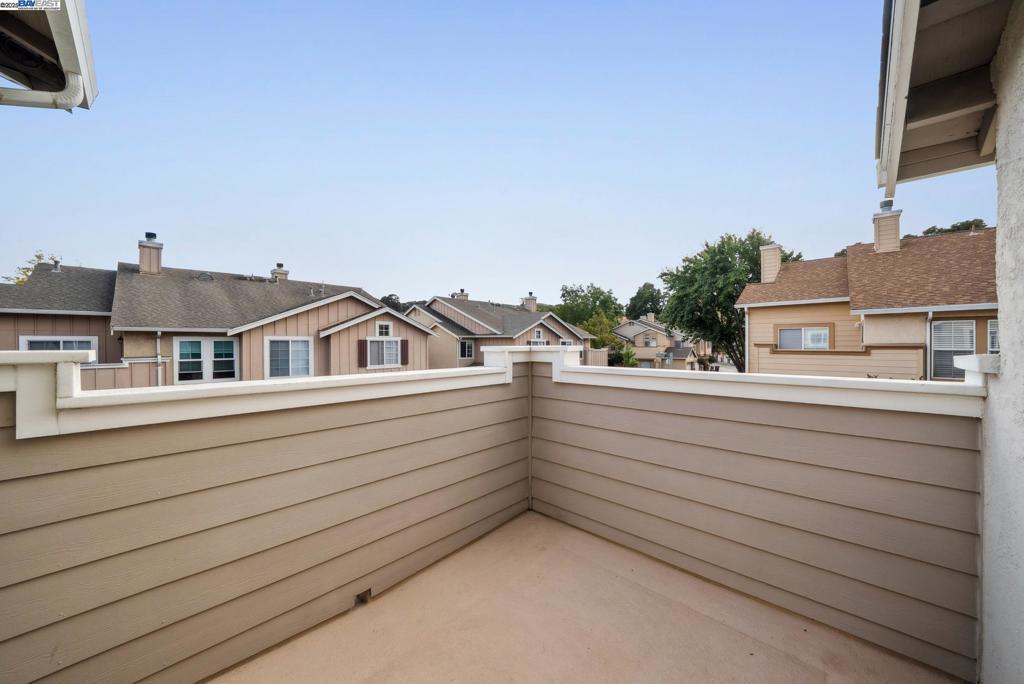 CA HIGHLANDS - Residential