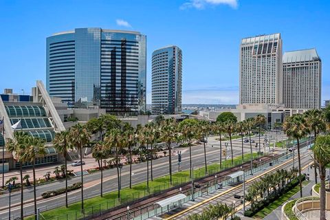 Photo of 200 Harbor Drive DR #703, San Diego, CA 92101 (MLS # 260012010SD)