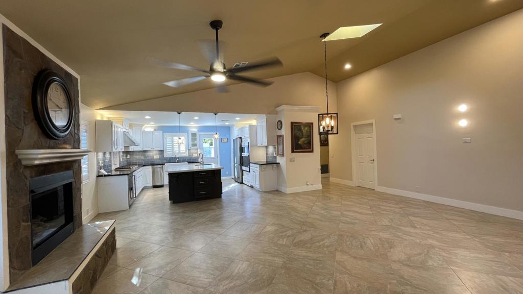 La Quinta Cove - Residential