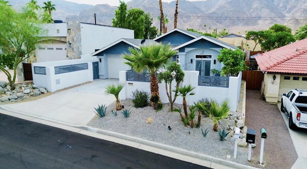 La Quinta Cove - Residential