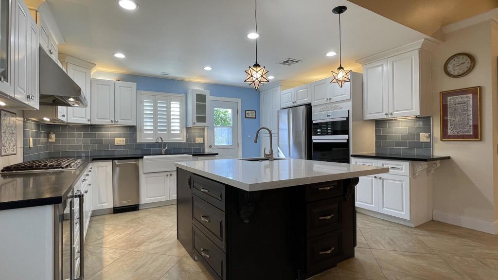 La Quinta Cove - Residential