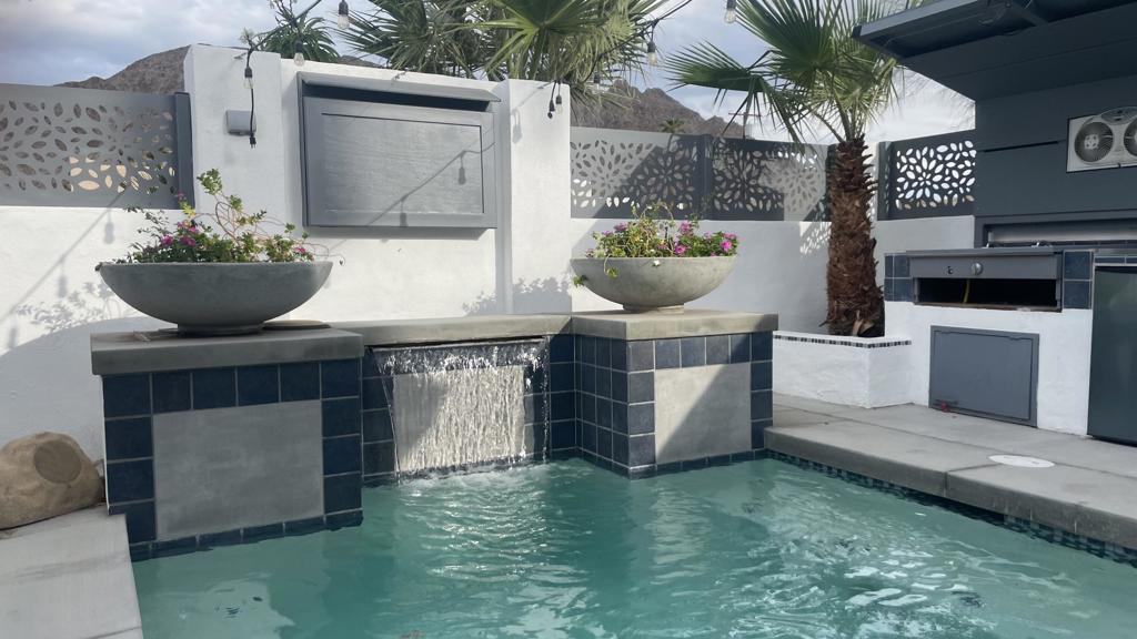 La Quinta Cove - Residential