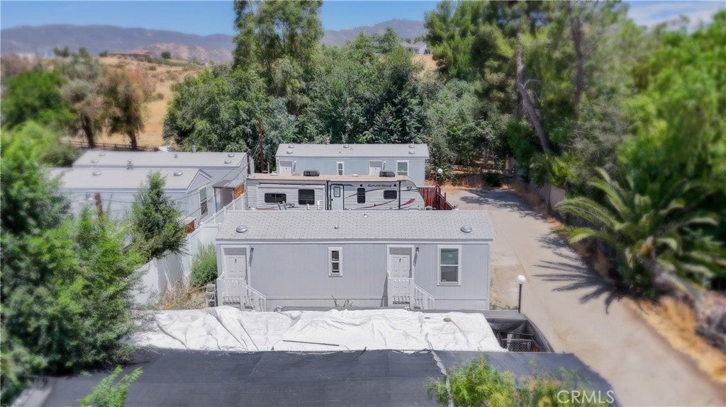 12741 Sierra Highway 3