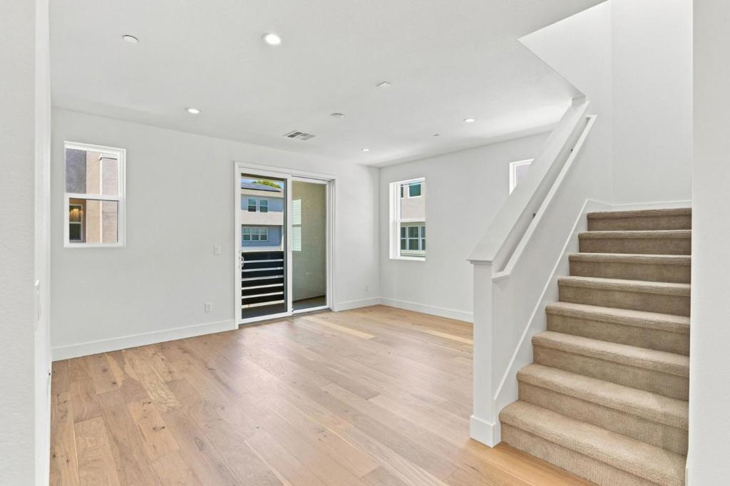 3312 Seashell Terrace