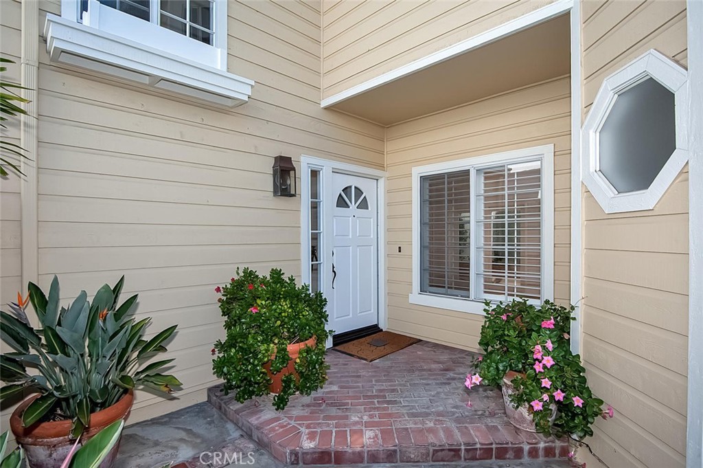 Corona del Mar North of PCH (CNHW) - Residential Lease