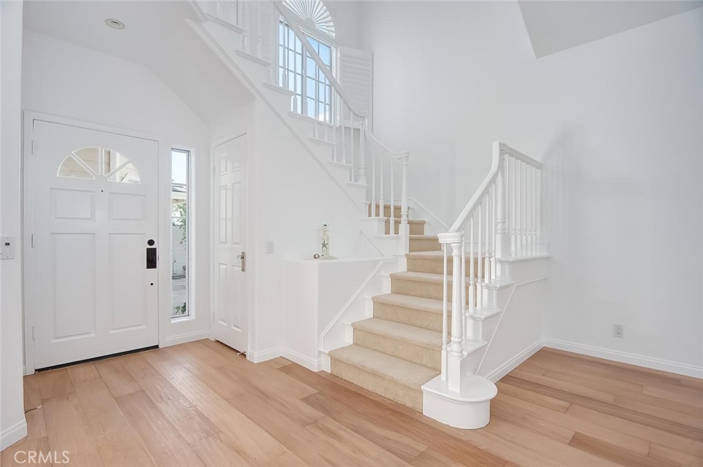 Corona del Mar North of PCH (CNHW) - Residential Lease