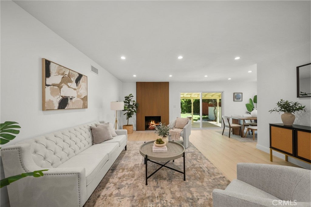 16507 Calahan ST, North Hills CA 91343