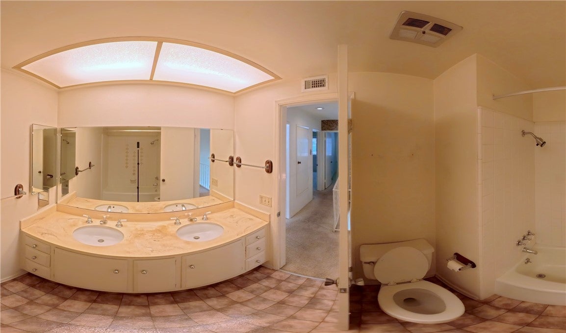 16452 Whittier Lane, Huntington Beach CA 92647 - Photo 12
