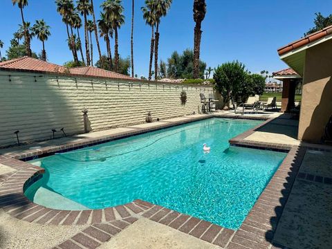 Photo of 324 Paseo Primavera, Palm Desert, CA 92260 (MLS # 219001773DA)