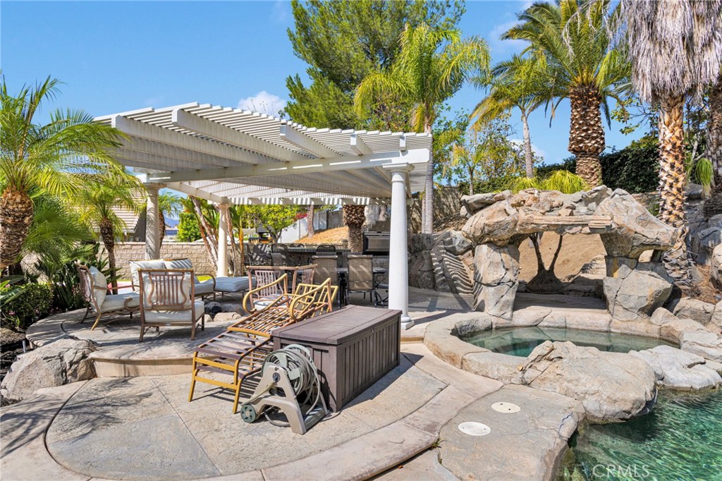 Mountain Gate - Residential