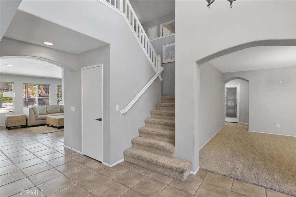 Mountain Gate - Residential